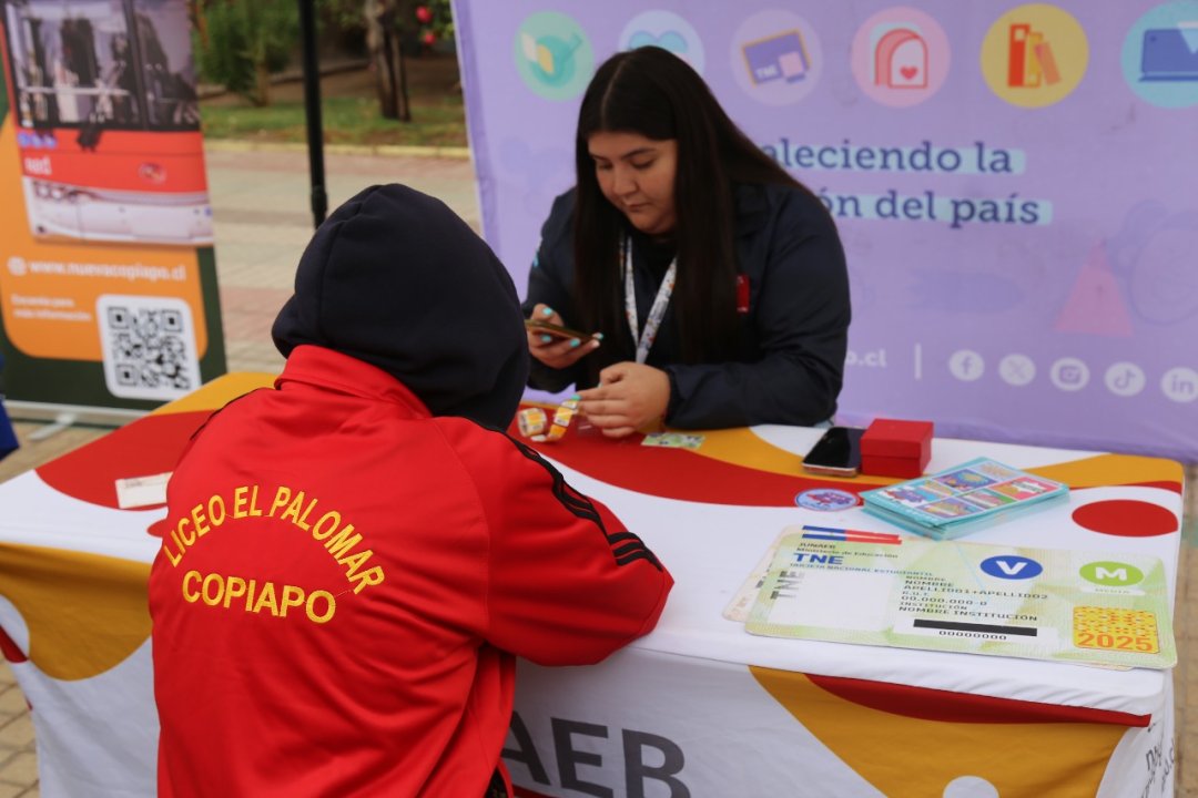 /municipalidad-de-copiapo-habilito-punto-para-revalidacion-de-la-tarjeta