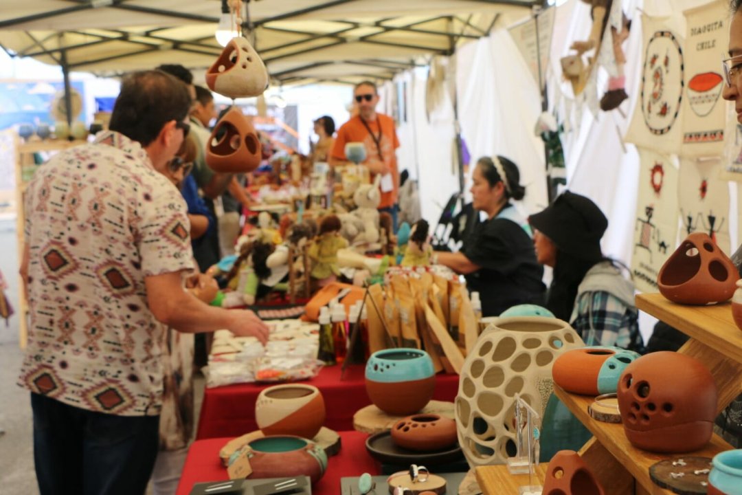 /bahia-inglesa-se-llena-de-identidad-hoy-comienza-la-feria-interregional