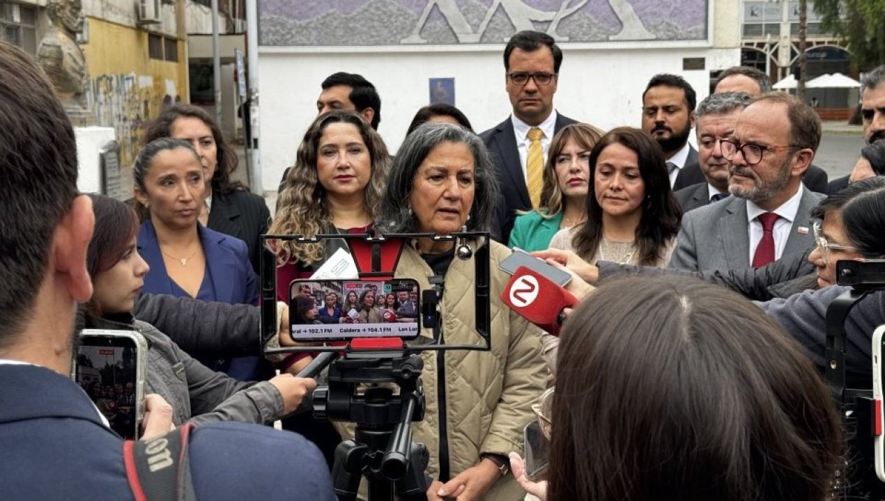 /ministra-de-salud-may-chomali-participa-en-gabinete-regional-en-atacama