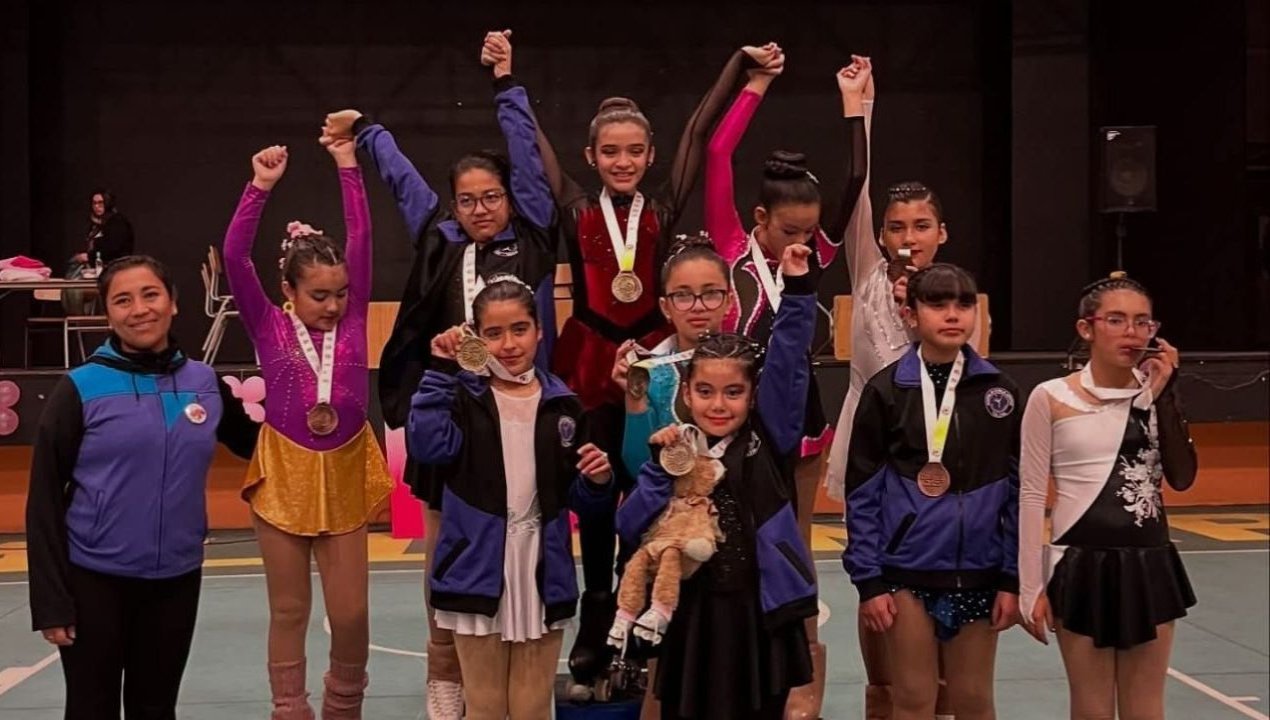 /pequenas-estrellas-de-taltal-triunfan-en-vallenar-en-torneo-de-patinaje