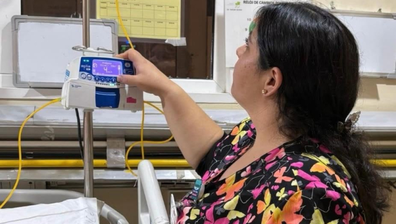 /de-las-aulas-de-ceduc-ucn-al-cuidado-de-pacientes-de-mayor-complejidad