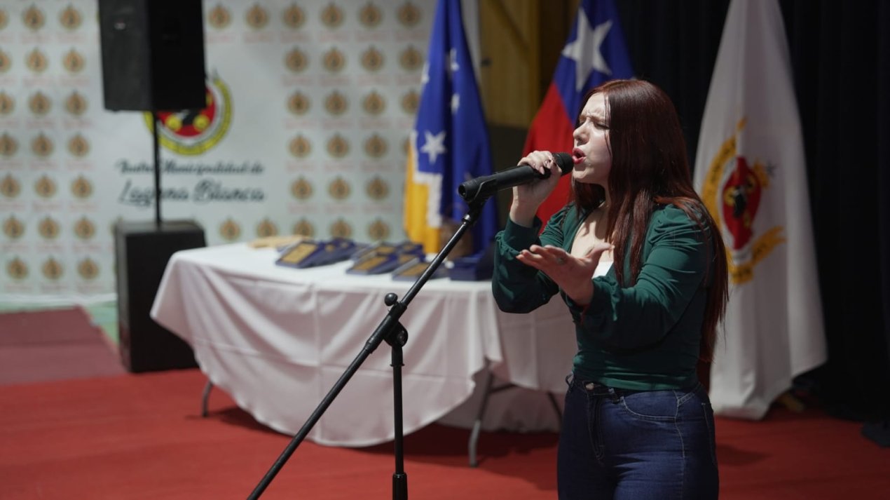 /laguna-blanca-lanza-su-primera-produccion-musical-local