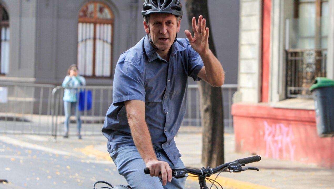 /entrevista-sobre-seguridad-vial-ley-cati-y-el-plebiscito-conversamos-con-el-ministro-de-transportes-juan-carlos-munoz
