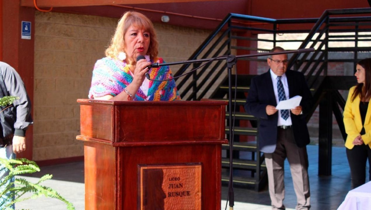 /regionales/region-de-valparaiso/alcaldesa-de-nogales-causa-polemica-tras-realizar-coloquial-comparacion