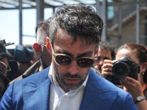 Juzgado mantiene medidas cautelares contra Jorge Valdivia tras denuncia en su contra