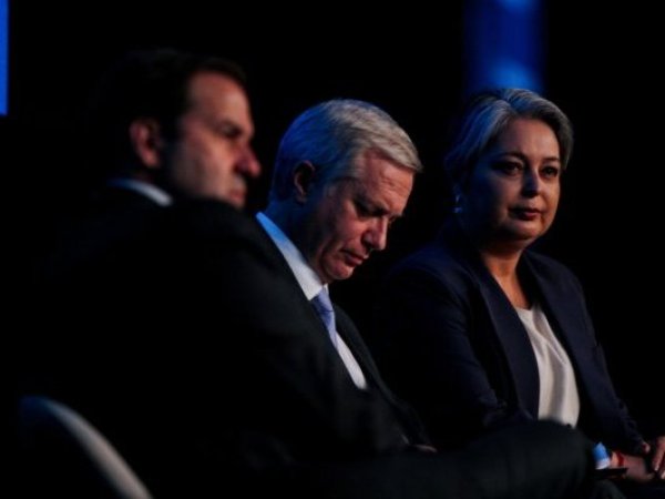 Sondeo post elecciones posiciona a Kast por sobre Jara con amplia diferencia