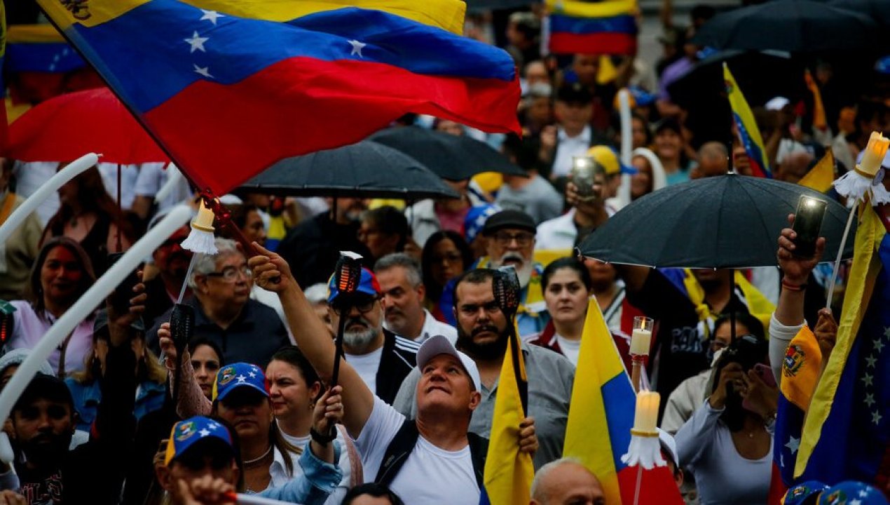 /actualidad/estudio-senala-que-regularizar-a-extranjeros-venezolanos-podria-dar-buenos