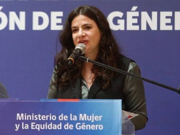 Error en sueldos obliga a autoridades del Ministerio de la Mujer a devolver millonarios montos