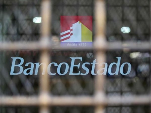 Denuncian cobros irregulares en Antofagasta en cuentas del Banco Estado con Bipay
