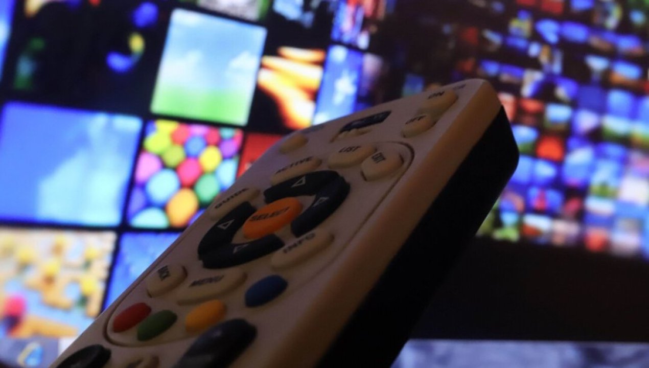 /magazine/mega-se-pone-competitivo-cambia-su-horario-prime-y-lanza-programacion