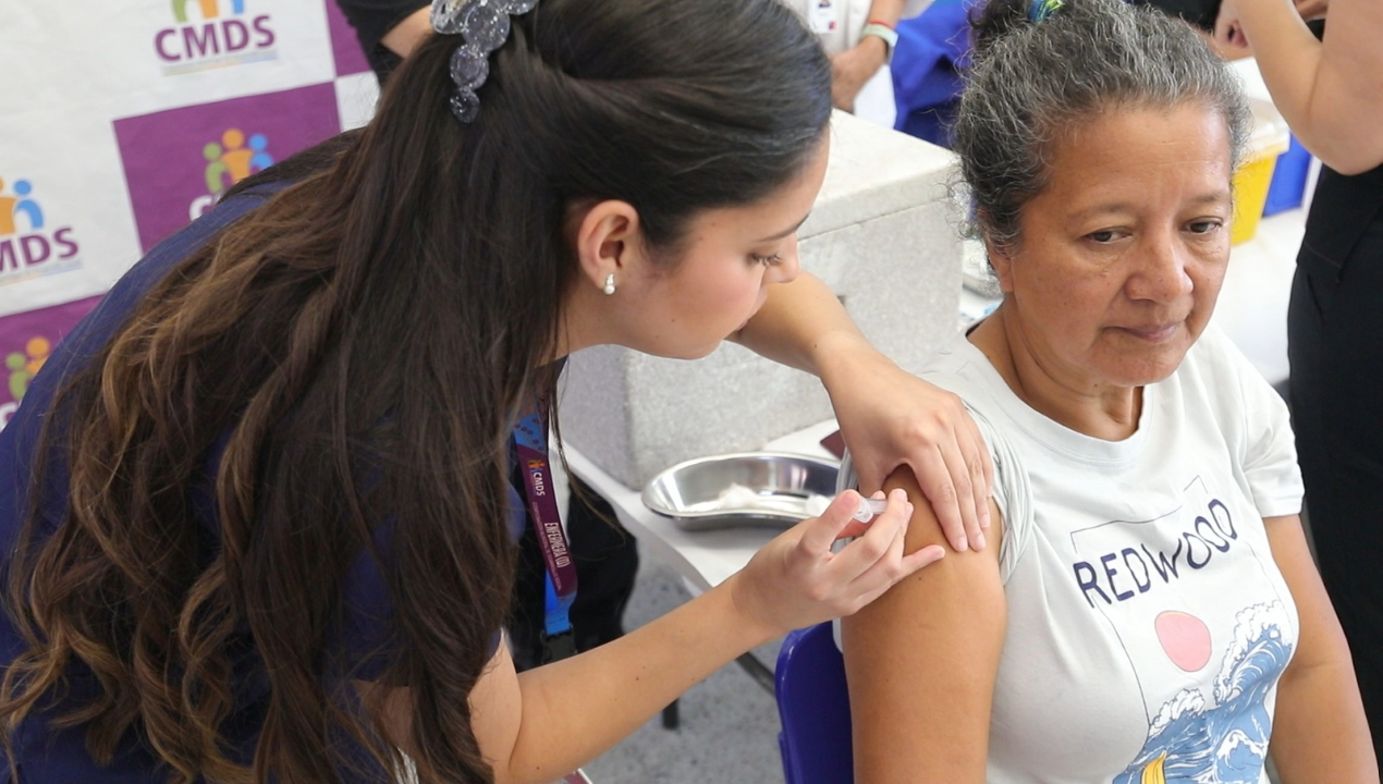 /seremi-de-salud-antofagasta-llamo-a-la-poblacion-a-vacunarse