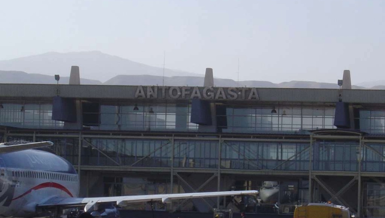 /suspenden-vuelos-en-el-aeropuerto-de-antofagasta-por-falta-de-personal-de